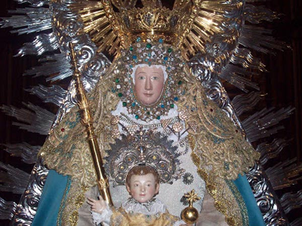 La-Virgen-y-el-Niño